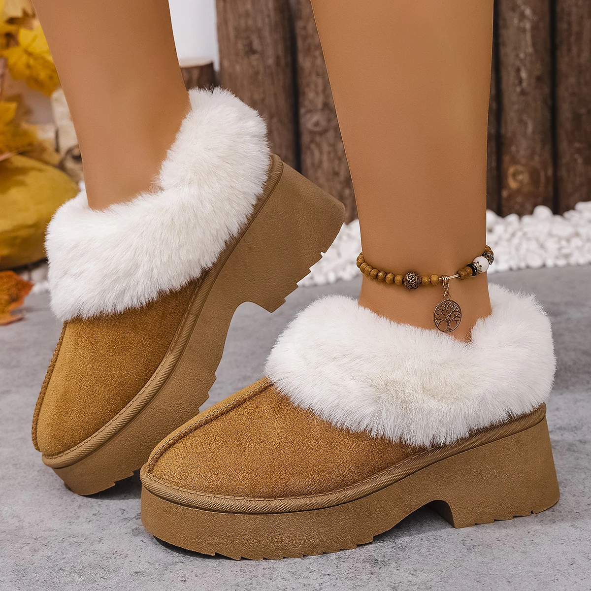 

New Women's Fashion Snow Boots Fluffy Plush Faux Fur Soft Slippers Winter Indoor Comfortable Home Cotton Boots