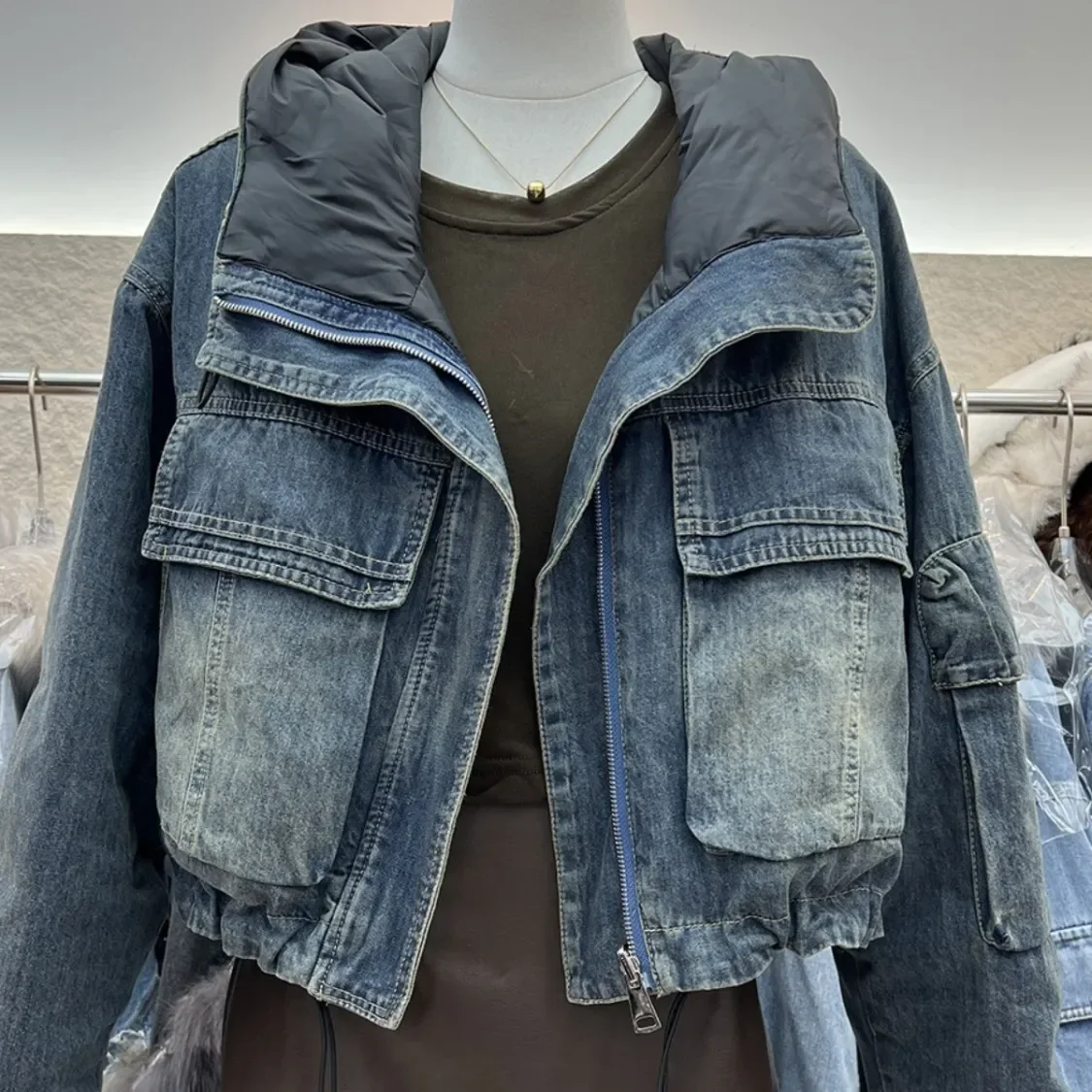 

Vintage Denim Jacket Women's Overcoat Autumn New Fashion Design Sense Hooded Double-Sided Thick Jeans Short Coat JJ302
