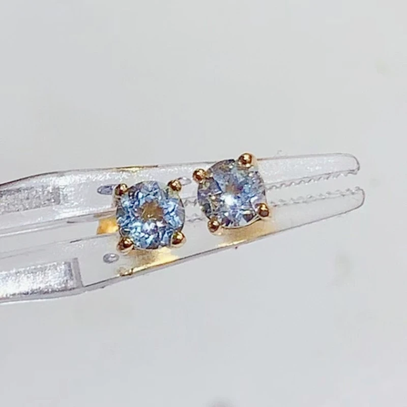 

Маленькие серьги-гвоздики из серебра 925 пробы для повседневной носки, 4 мм, с натуральным аквамарином, с сертификатом, гипоаллергенные, позолоченные украшения