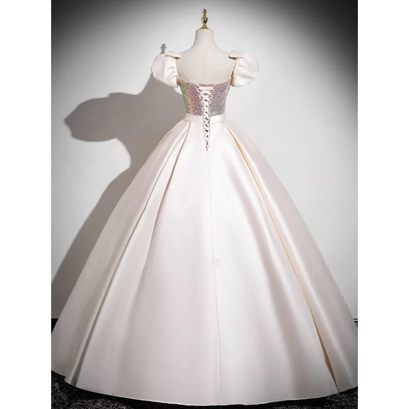 أثار أعلى مخصص الشمبانيا الساتان نفخة قصيرة الأكمام فساتين حفلات الدانتيل متابعة vestidos de noiva فساتين السهرة الرسمية مع القوس