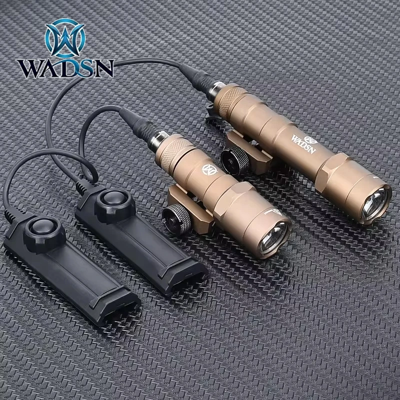 

WADSN Airsoft M300B M600B M600 WADSN Tactical Powerful Flashlight Fit 20mm Picatinny Rail Hunting Weapon Gun LED Light