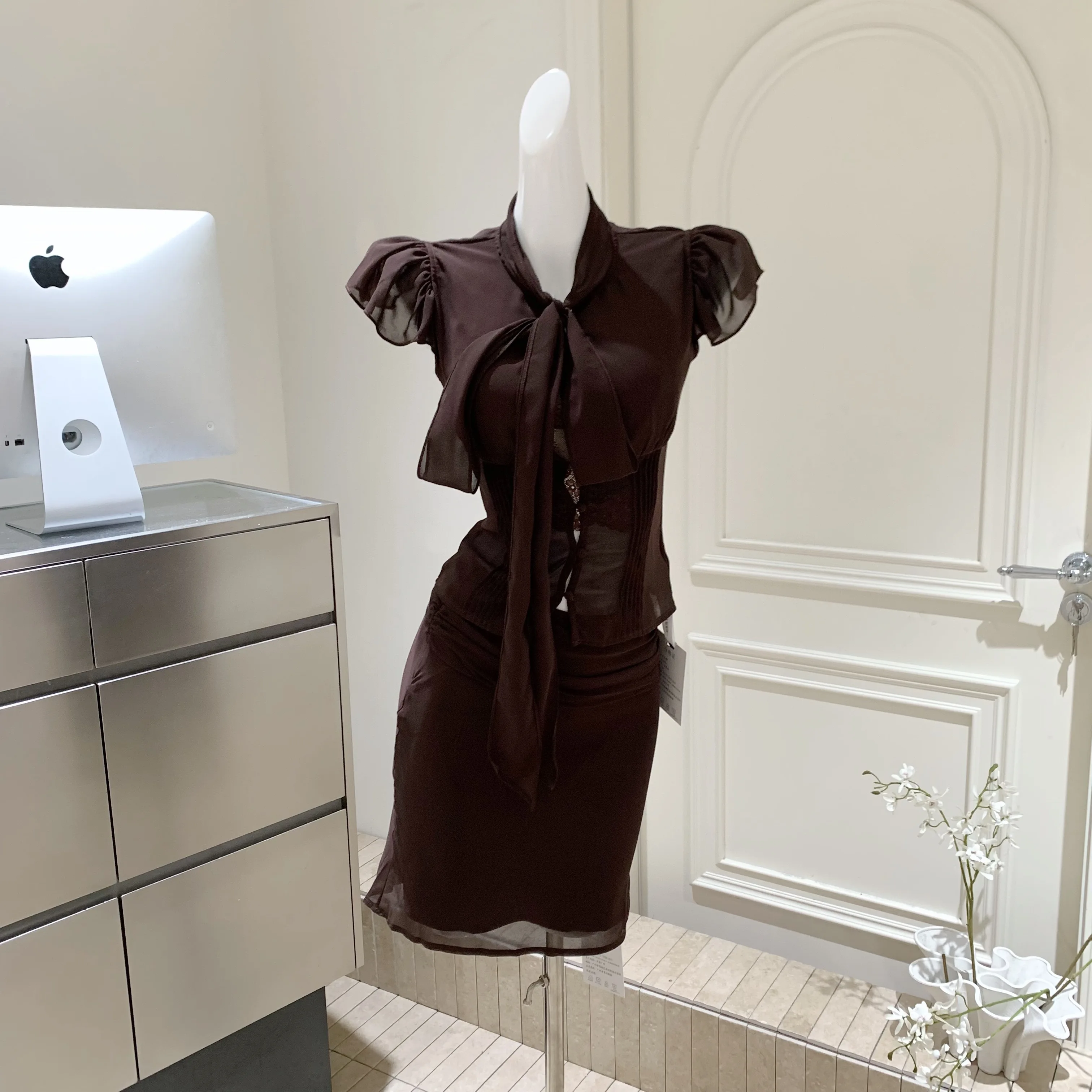 

Women's Summer Elegant Three Pieces Skirt Set Lady Ruffles Sleeve Slim Irregular Shirt + Lace V Neck Camisole + Slim Short Skirt