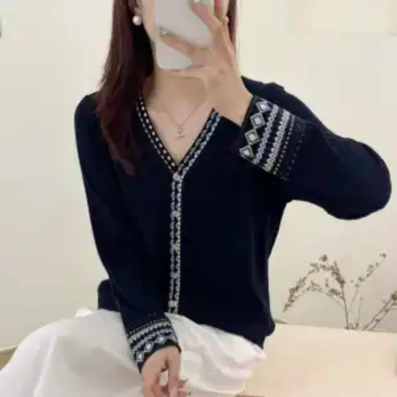 Fashion Retro Ethnic Style Printed Long-sleeved Knitted Cardigan for Women's Fashionable and Versatile Slim Jacket Top