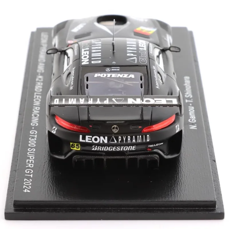 Spark 1/43 Mercedes-Benz AMG GT300 Super GT 2024 modelo de resina, uma decoração de coleção infantil, um presente de feriado para amigos.