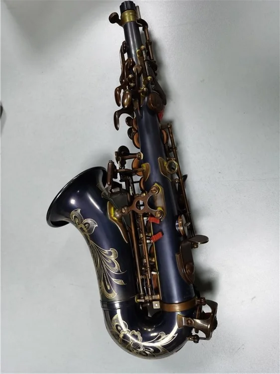 Use Deep Blue Curved soprano Saxophone with Vintage Nickel Keys