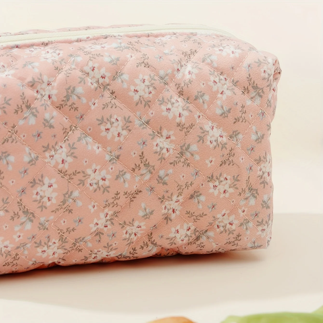 Makeup Bag Cosmetic Bag for Women,Large Capacity Floral Cosmetic Bag Makeup Bags Women Travel Accessories