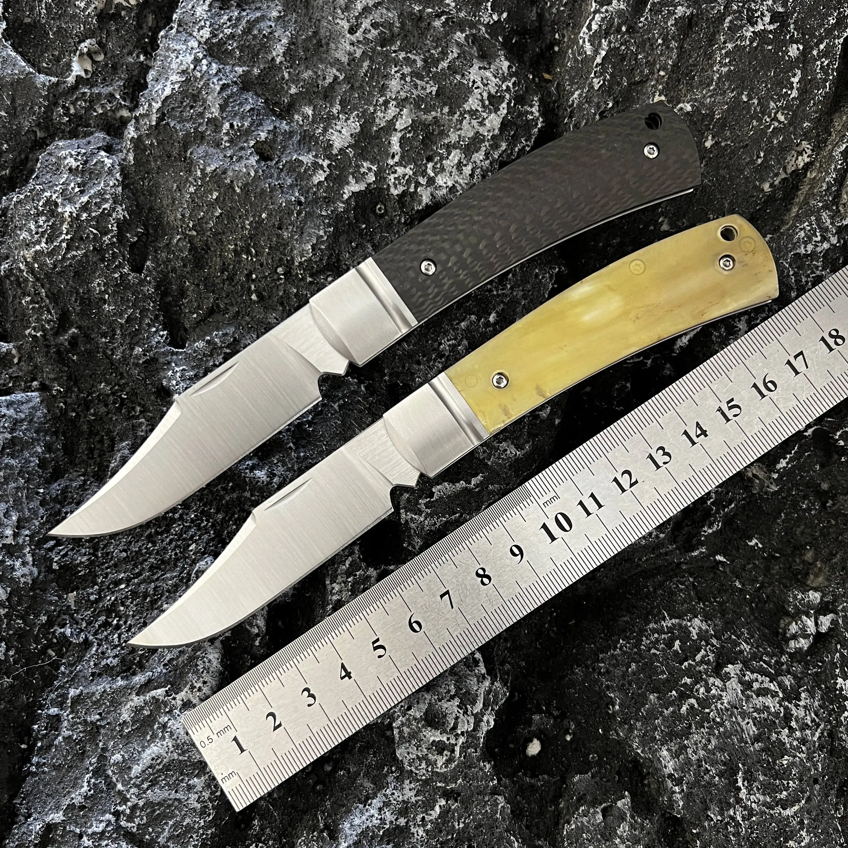 

New Pocket Knife D2 Steel Horn & Carbon Fiber Handle Camping Home Survival Folding EDC Fruit Playful Knife