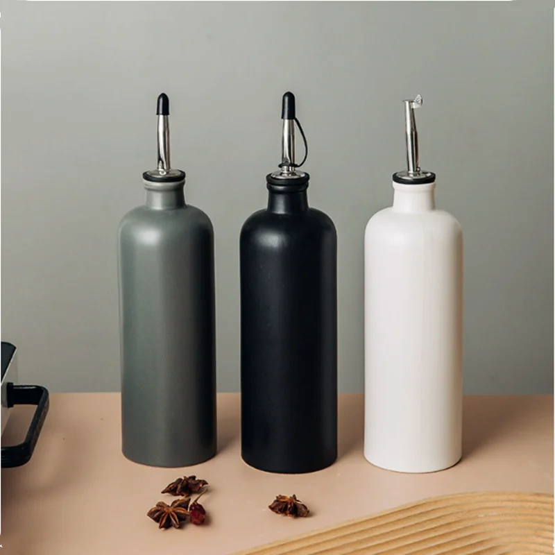 Ceramic Oil Pot, Household Seasoning Bottle, Olive Oil, Vinegar, Dispenser, Kitchen Organizer and Storage Container，650ml