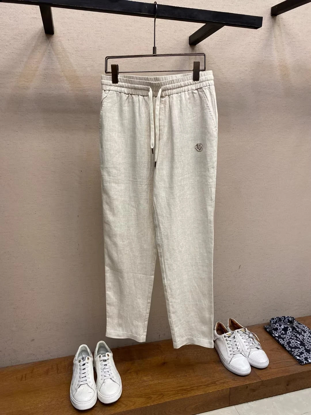 

BC Italy Embroidered Letter Linen Old Money Style Business Simple Men's Casual Pants