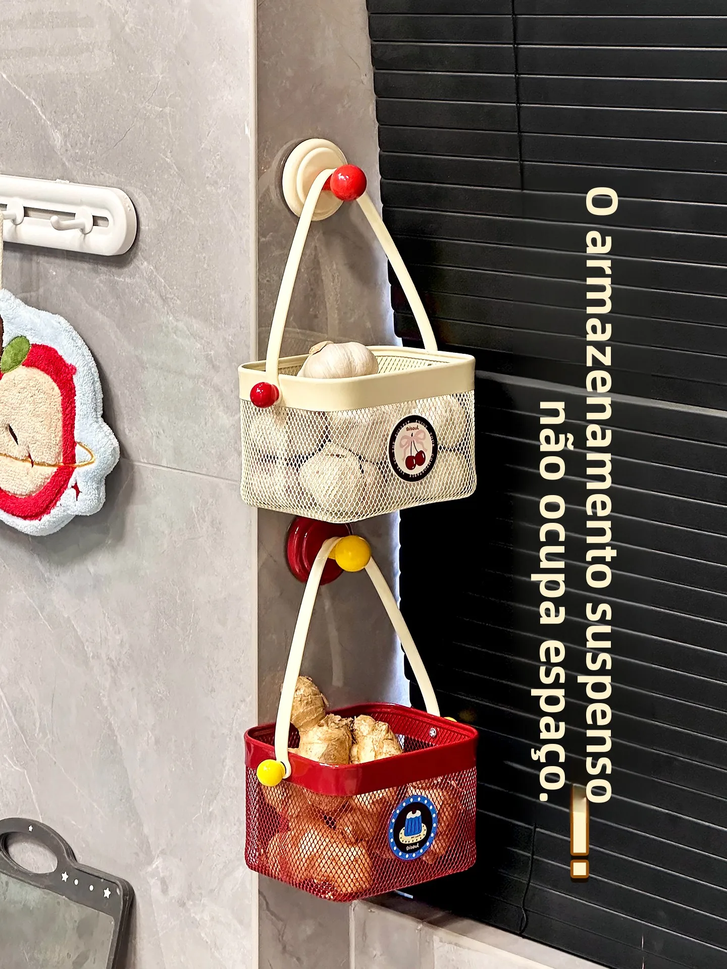 panier-de-rangement-mural-en-fer-forge-pour-cuisine-sans-percage-pour-l'ail-les-oignons-et-les-œufs-petit-panier-suspendu