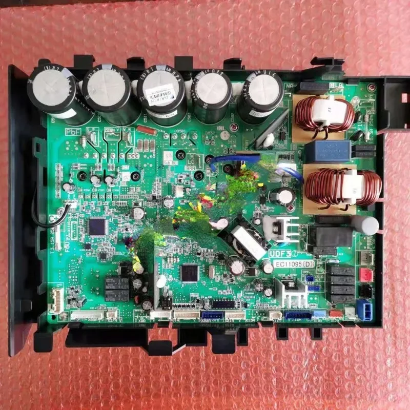 Applicable to Daikin Outdoor Condenser Ec11095 Frequency Conversion Board Rqp112bav2c Computer Board LMXS3-4ABV