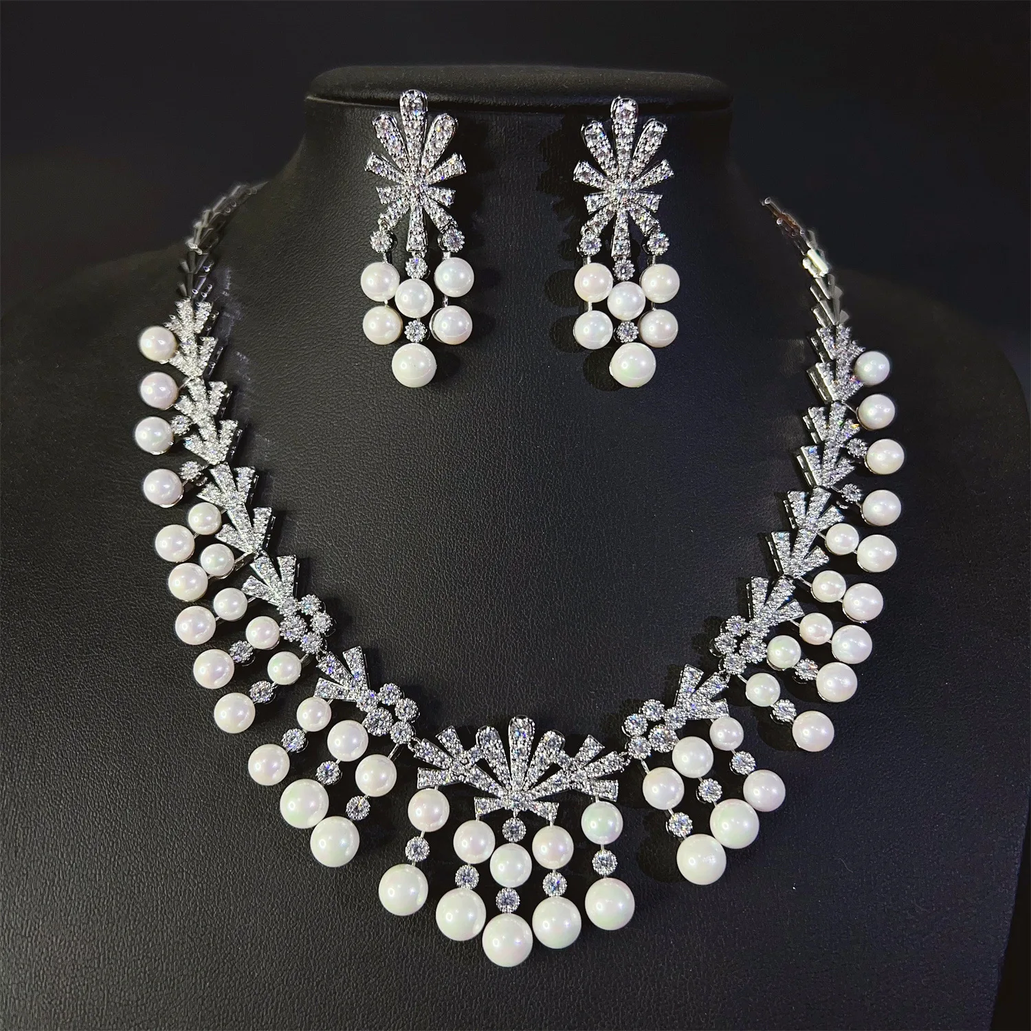 

Sparkling Vintage Tassel Pearls Ladies Jewellery Necklace Earrings 2 Pcs Summer Event Banquet Prom Party Bridal Gift M-515