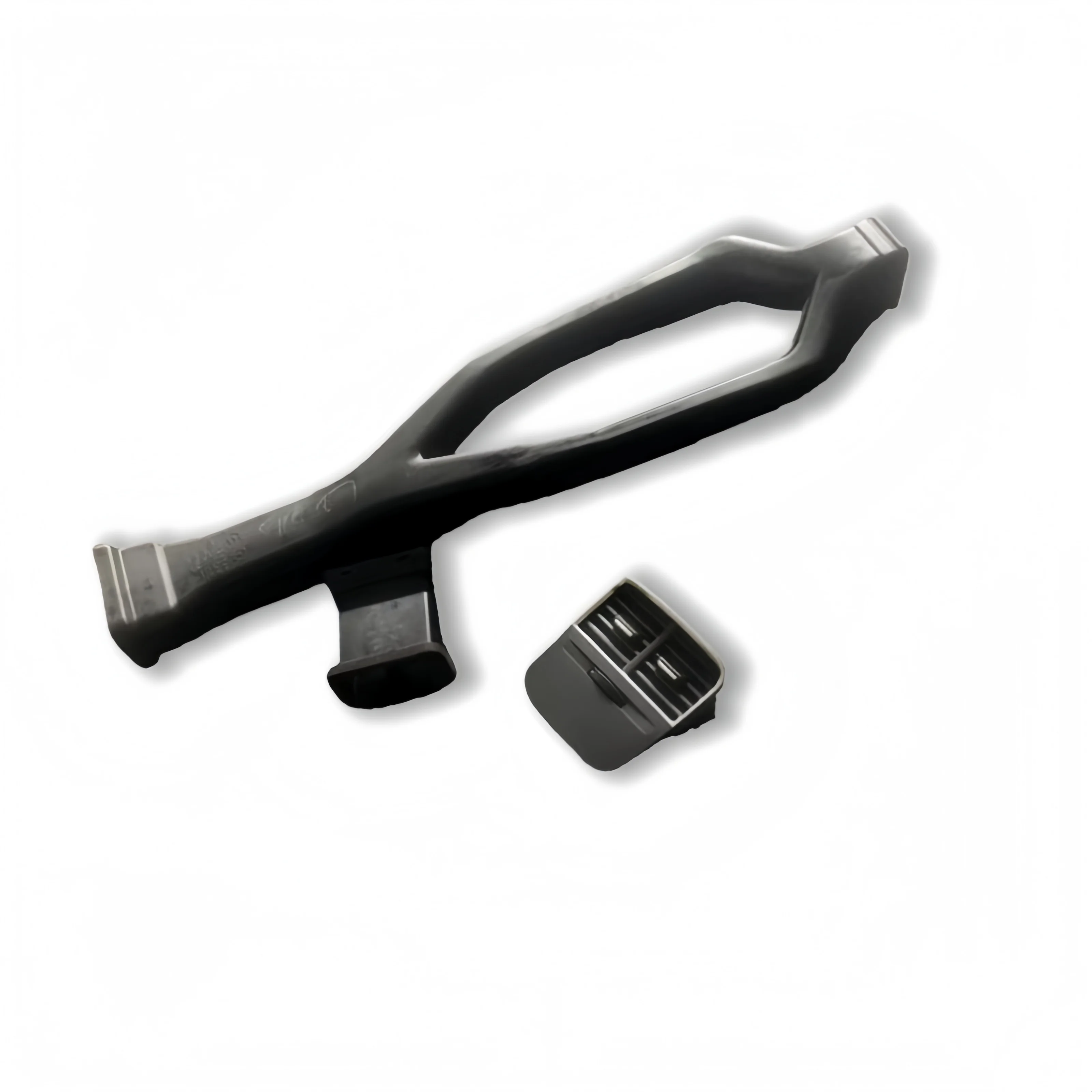 

Для Audi A3 8V установленная розетка заднего кондиционера