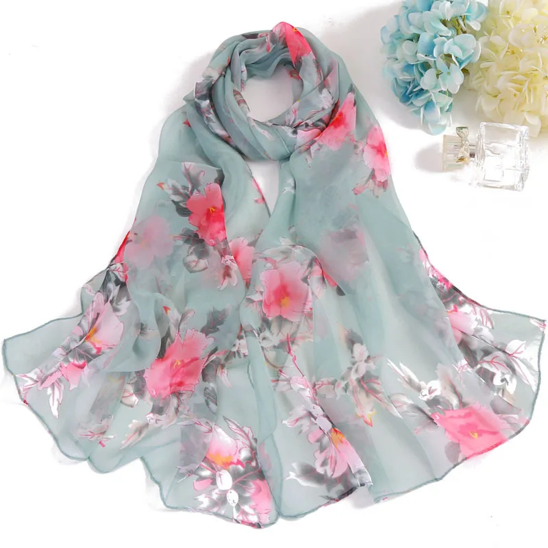 Women\'s boutique fashion scarf luxury shawl printed square towel beach scarf cover package floral printed headscarf