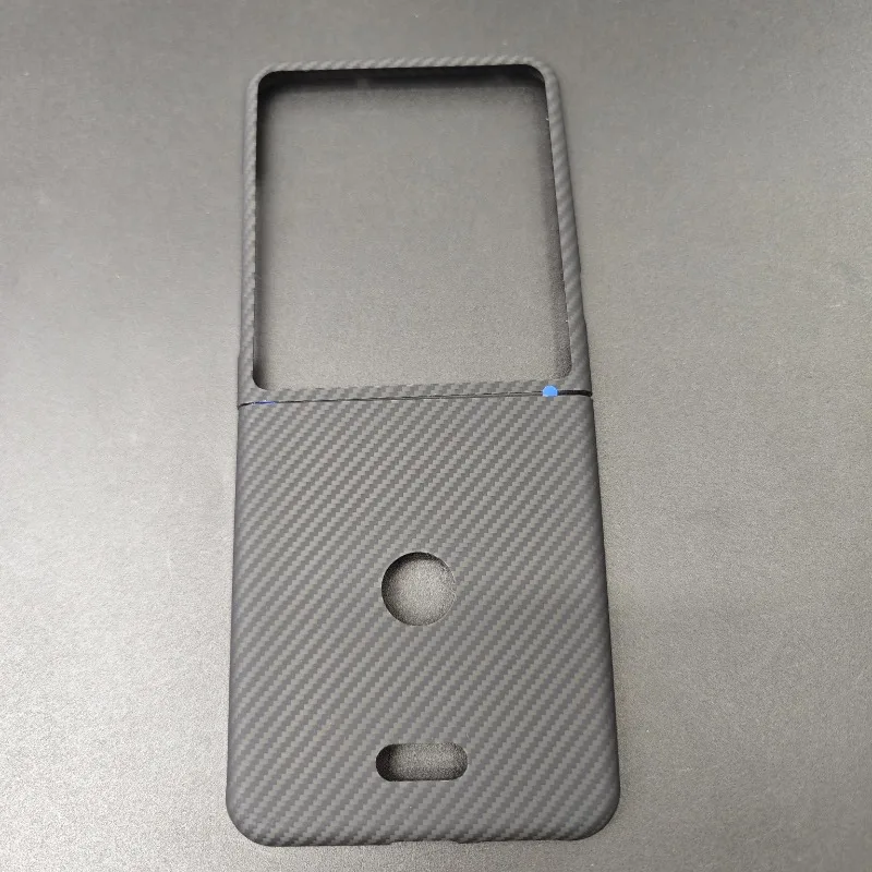 Etui na telefon Moto Razr 60 Ultra z włókna węglowego Ultralekkie i wygodne etui na telefon Moto Razr 60 Ultra z włókna aramidowego — zdjęcie produktu 2