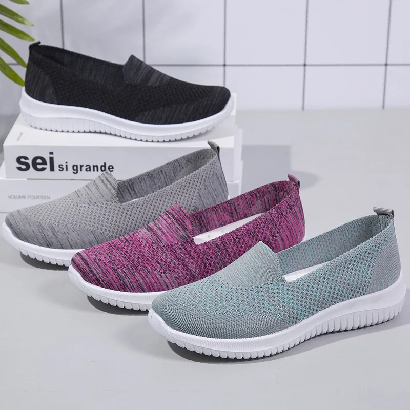 69Women Casual Shoes Light Sneakers Breathable Mesh Summer knitted Vulcanized Shoes Outdoor Slip-On Sock Shoes Plus Size Tennis