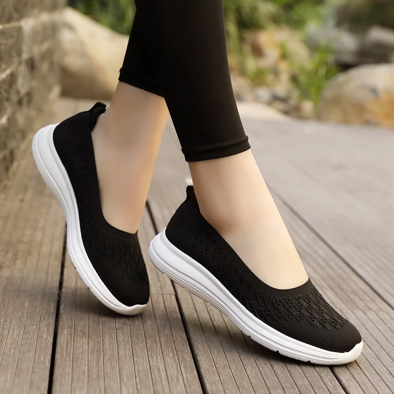 

New Women's Outdoor Hiking Lightweight Fashion Mesh Casual Loafers Soft Soled Summer Vulcanized Shoes Sneaker Shoes Tenista