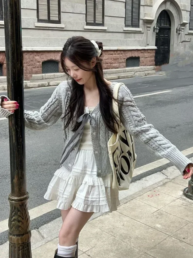 

2025 Korean Fashion Grey Cardigans Women Sweet Gil Bow Bandage Coquette Knitted Sweater Mujer Casual Long Sleeve Tops Autumn