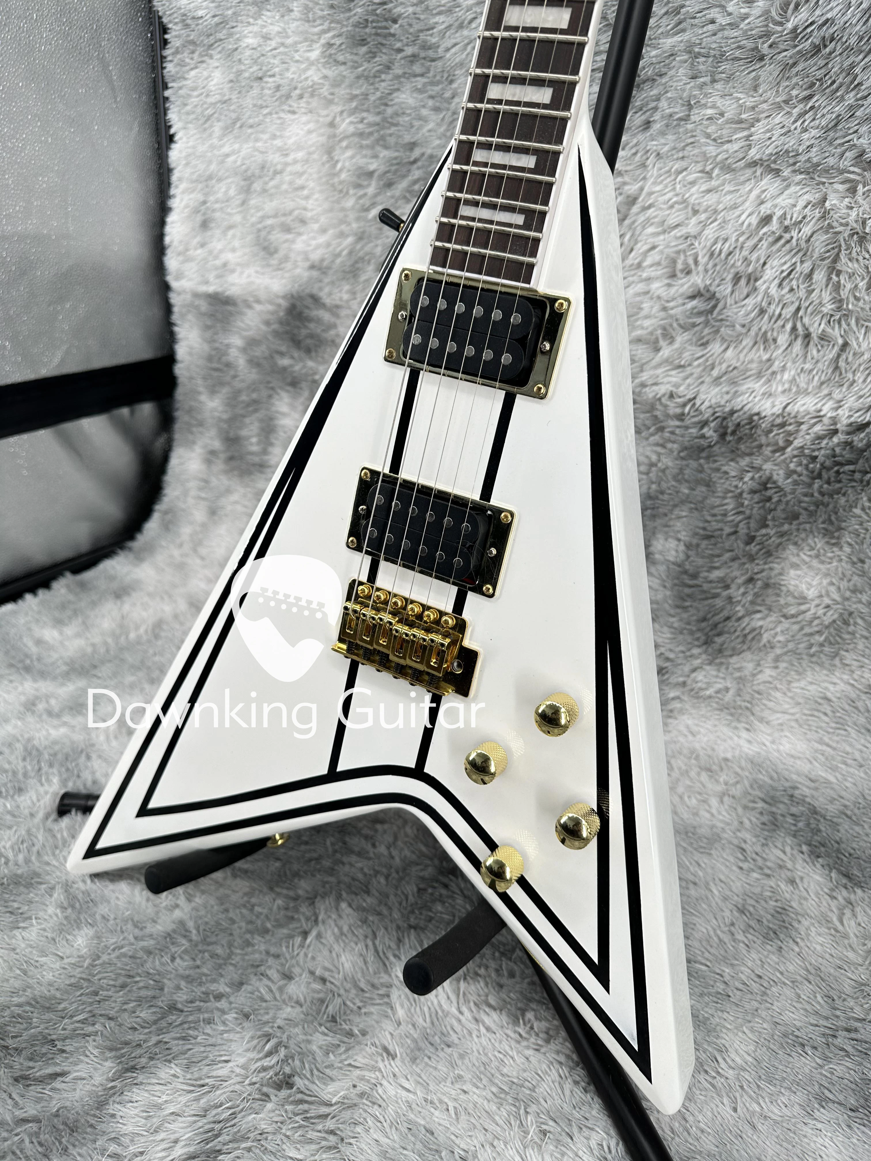 New factory customized electric guitar, Randy Rhoads V Flying White spot free shipping