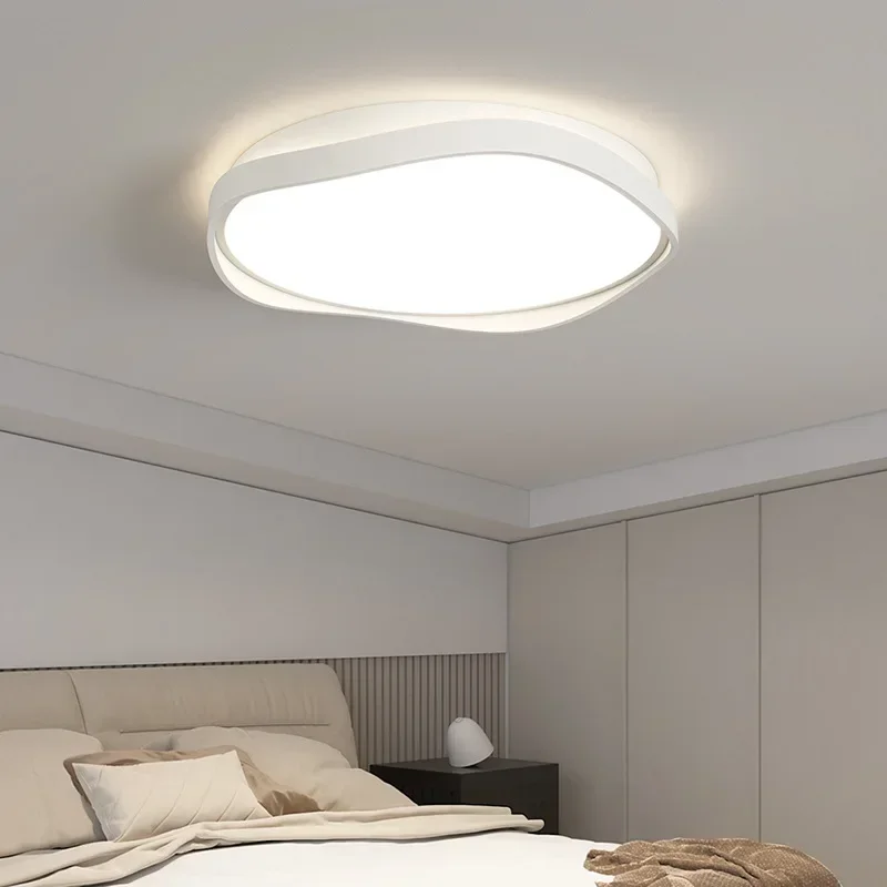 Modern Cream Style Seamless Ceiling Light Originality Bedroom Warm and Cozy Ceiling Light Indoor Lighting Lampara De Techo FYCL