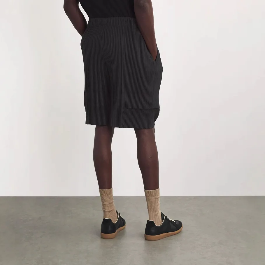 Men's Casual Tooling Shorts 2025 Fashion Simple High Elastic Pleated Pants Versatile Sports Mountaineering Pants Men's Tide