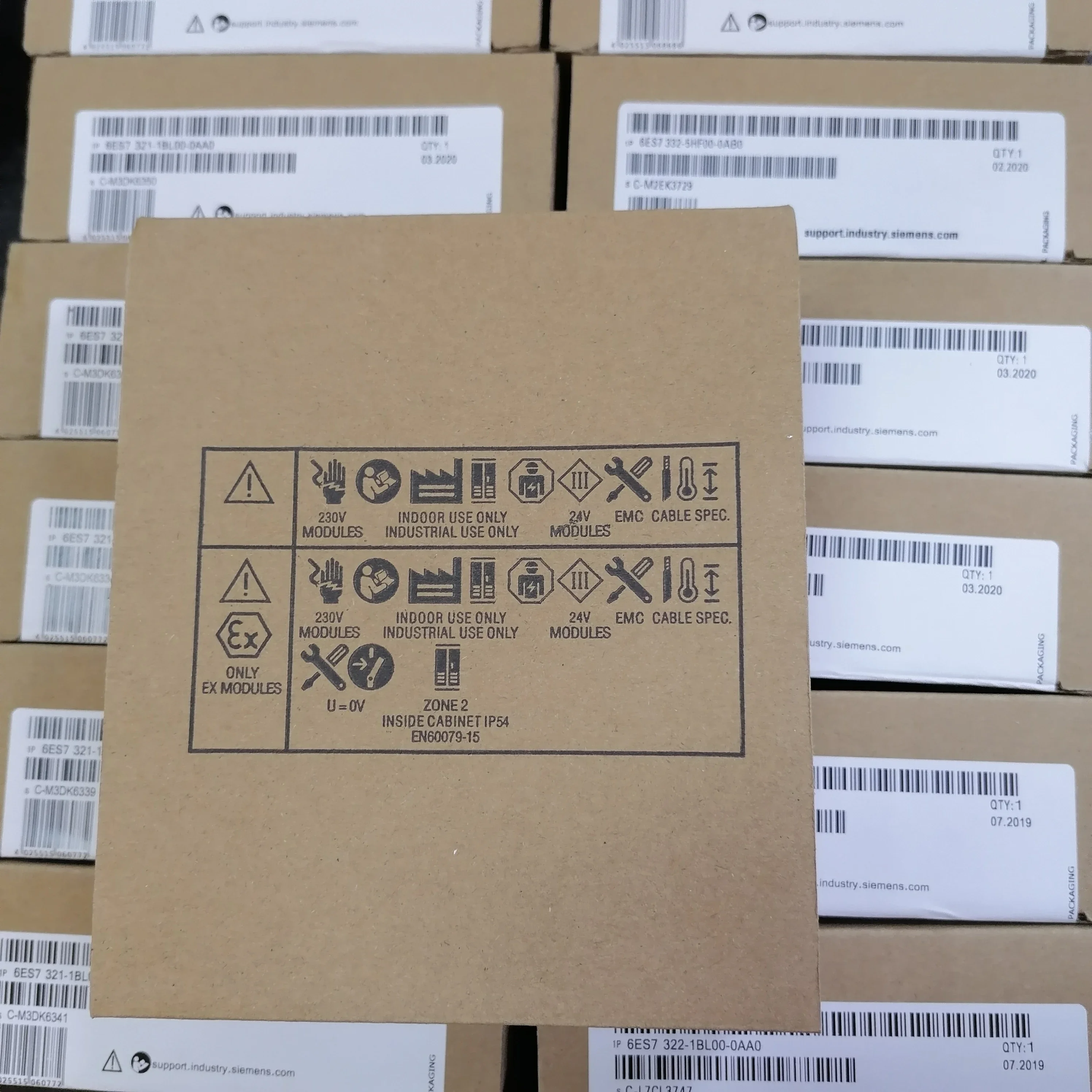 6ES7288-2DR08-0AA0 S7-200 الذكية EM DR08 6ES7 288-2DR08-0AA0 وحدة المعالجة المركزية 6ES72882DR080AA0 #5