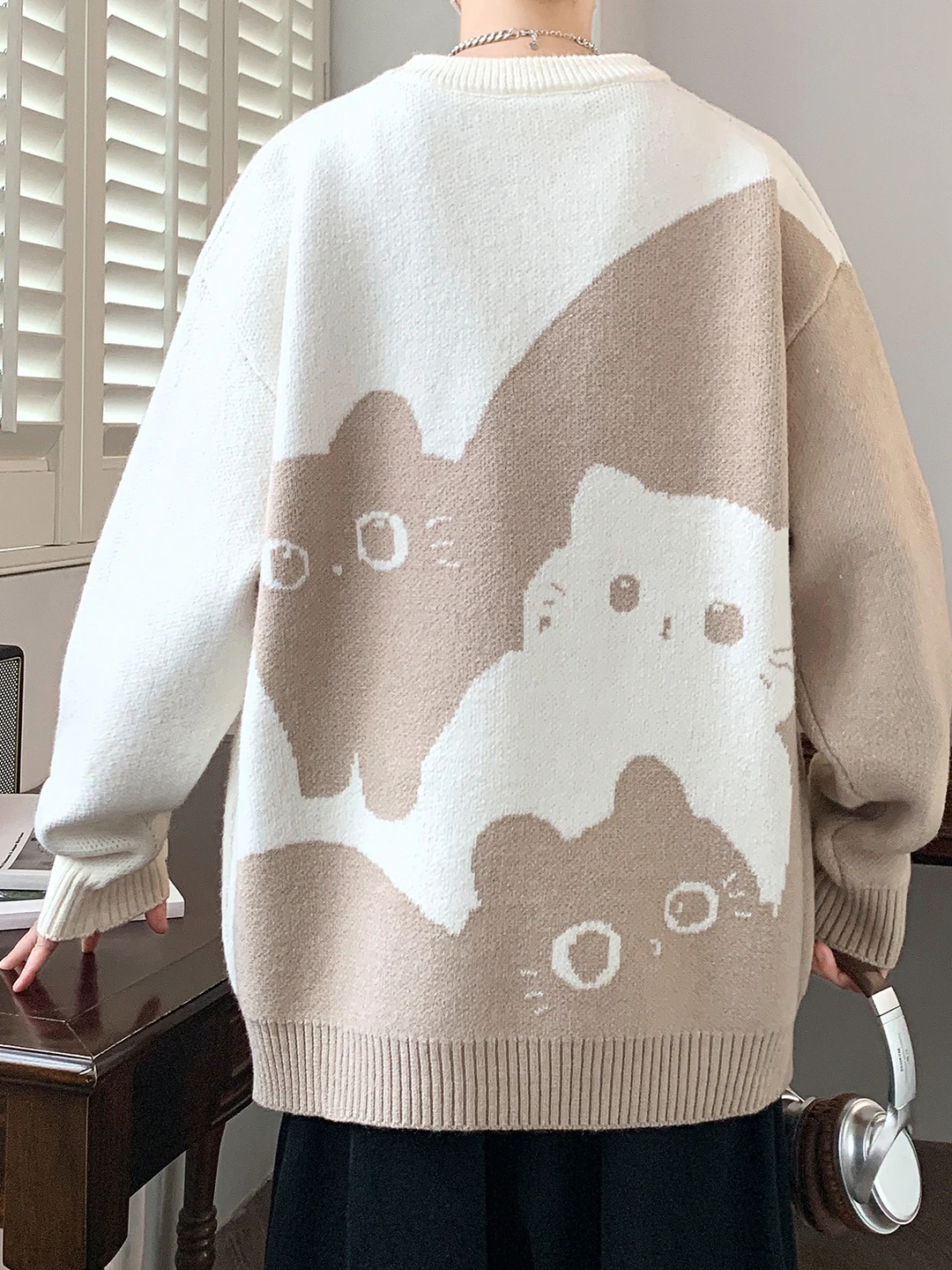 Autumn and Winter New Hot Sale Men's Black Khaki Green Loose Casual Daily Round Neck Long Sleeve Knitted Sweater