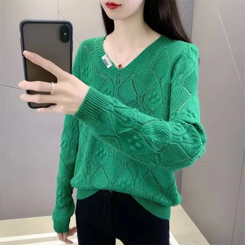 Spring Autumn Women\'s Clothing Pullover Solid Color Hook Flower Hollow Lantern Long Sleeve V-Neck Sweater Knitted Casual Tops