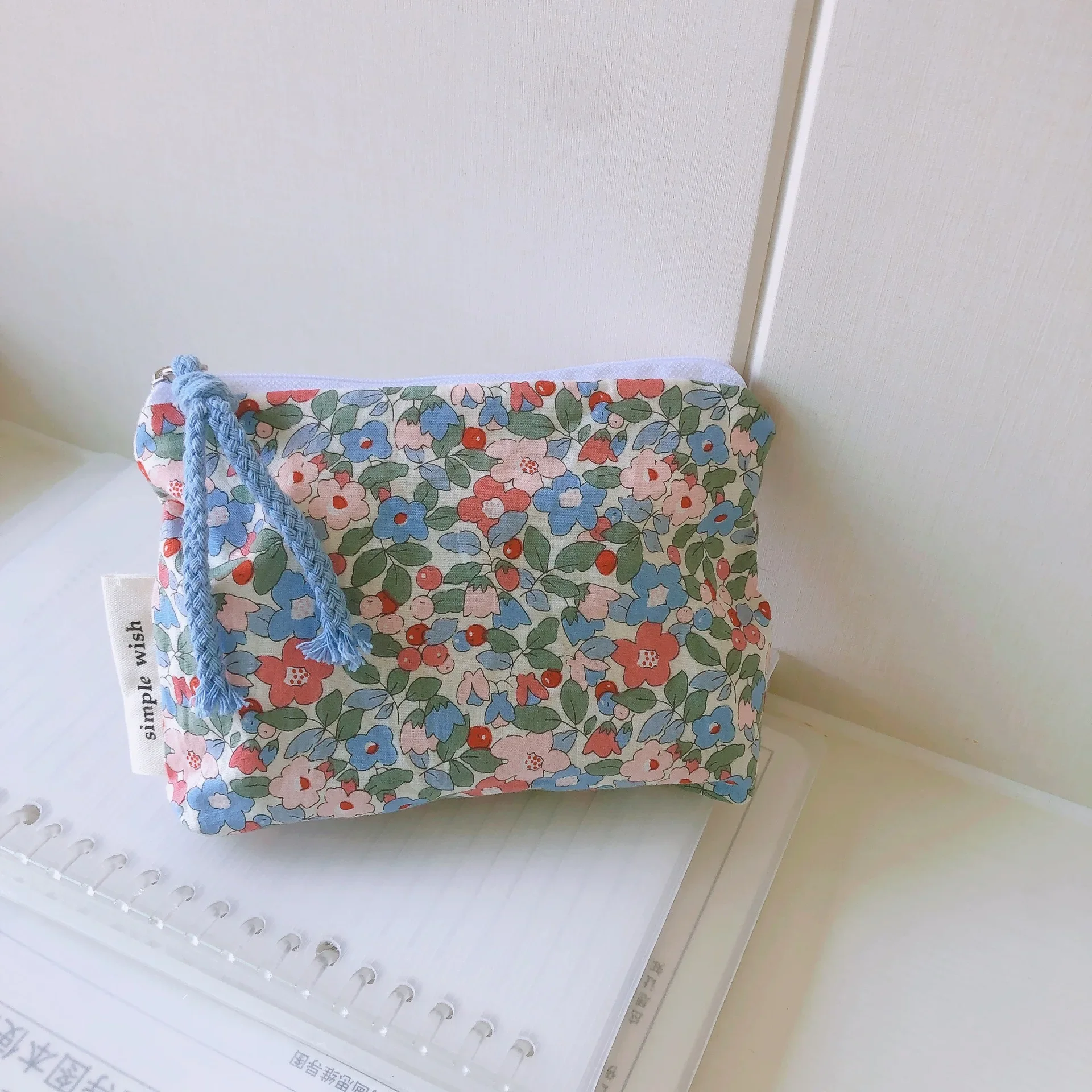 Small Cosmetic Make Up Bag Mini Cotton Floral Organizer Bags for Women Lipstick Makeup Case ChildrenLittle Purse Coin Pouch Case