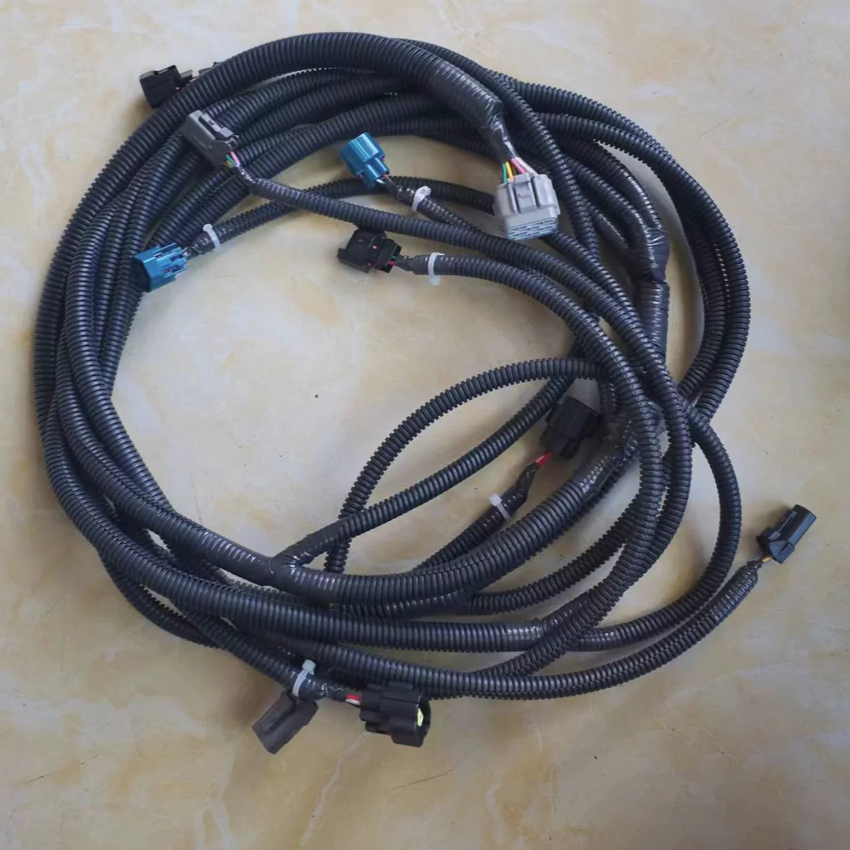 0003323 ZAXIS ZX120-1 ZX110-1 ZX130-1 ZX180-1 حفار الملحقات مضخة هيدروليكية سلك تسخير لقطع غيار حفارة هيتاشي