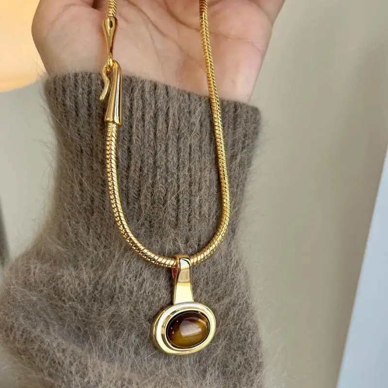 New Tiger Eye Stone Necklace Women's Fashion Jewelry Accessory Coffee Color Beads Jewelry Accessories