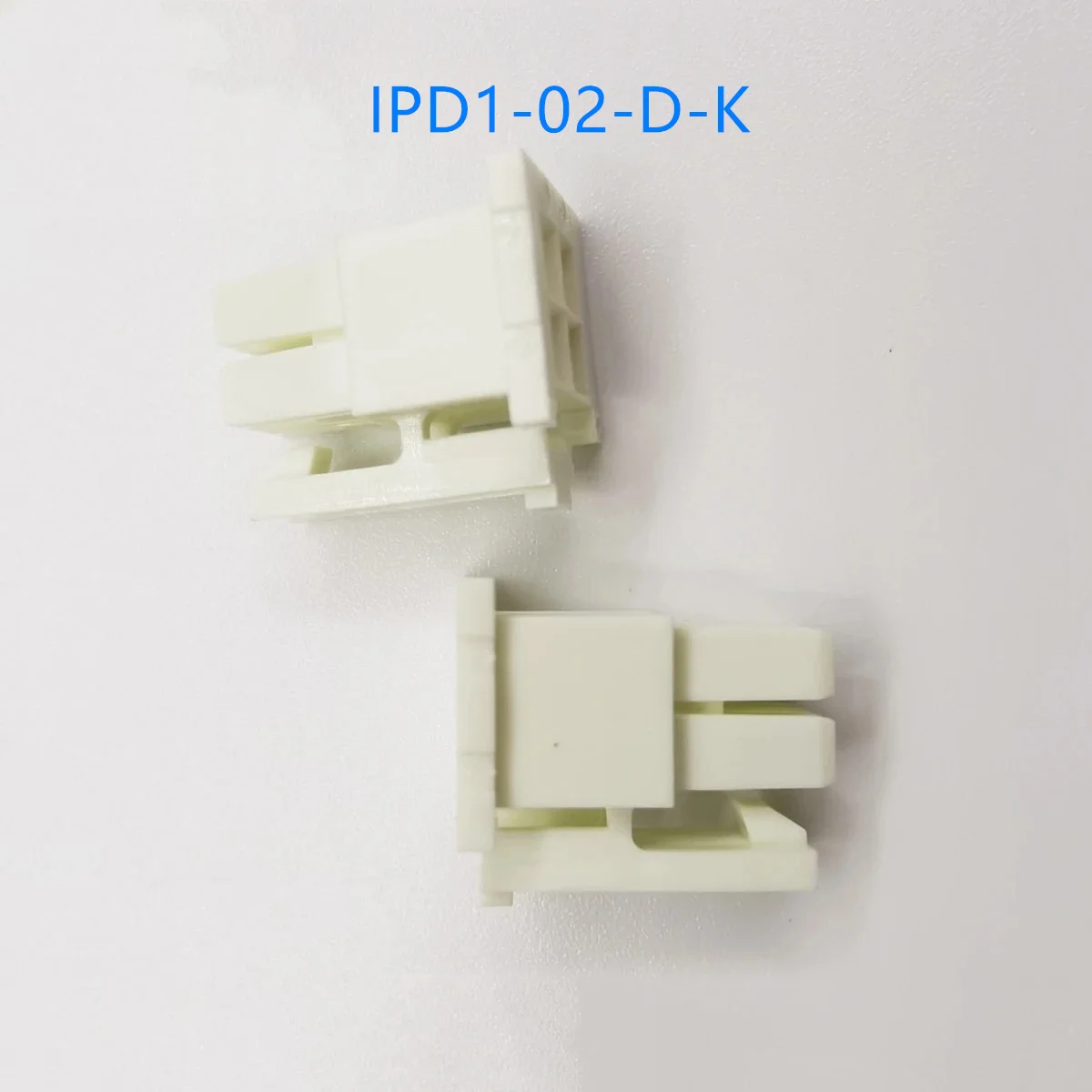 

5 шт./лот IPD1-02-D-K SAMTEC с интервалом 2,54 мм, 2-рядный 4-контактный кабельный штекер, позолоченный