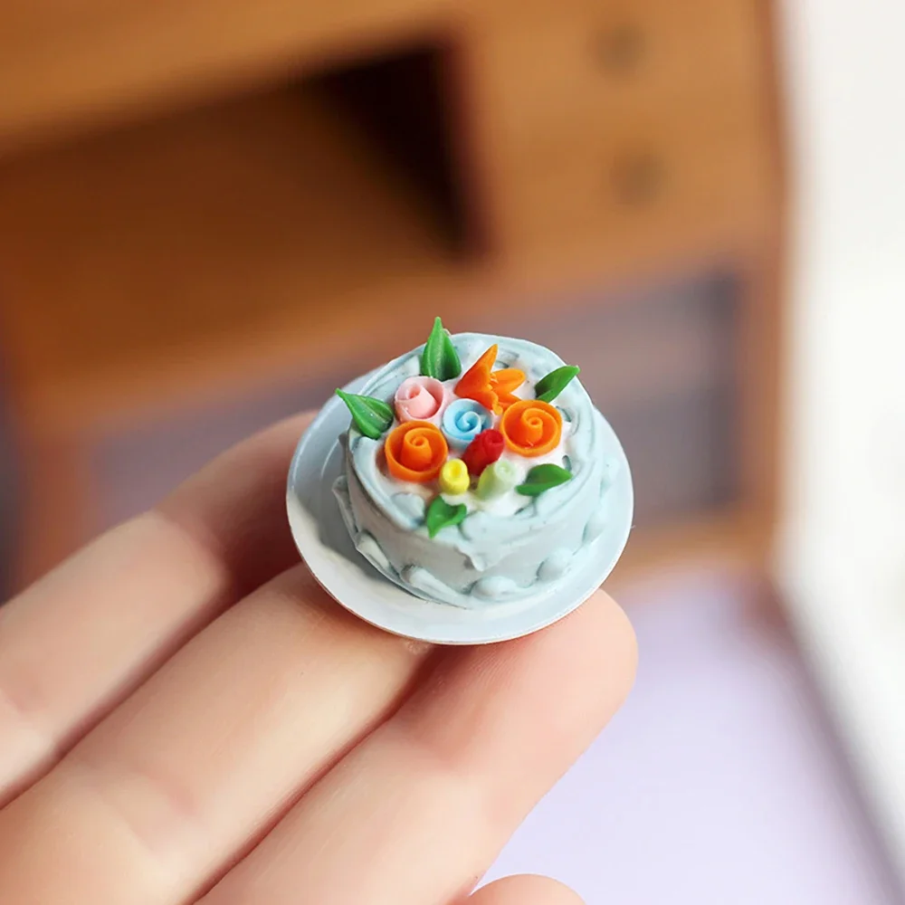 

1/12 Doll House Accessories Miniature Resin Small Cake Mini Dessert Model Toy for Dollhouse Decoration OB11 bjd