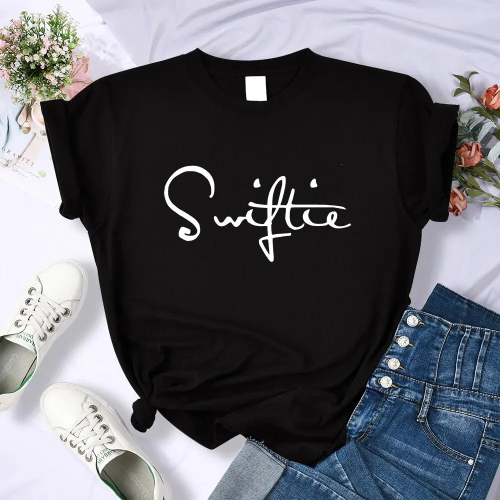 

Letter Printed Round Neck T-shirt for Spring and Summer Casual Short Sleeved Women Pregnant Women Valentine's Day Gift