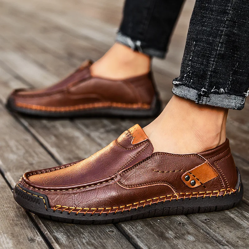 Neue echte Leder Männer hand gefertigte lässige Retro-Schuhe Luxus schwarze Herren Leder Schuhe atmungsaktive Slip auf Fahr schuhe groß