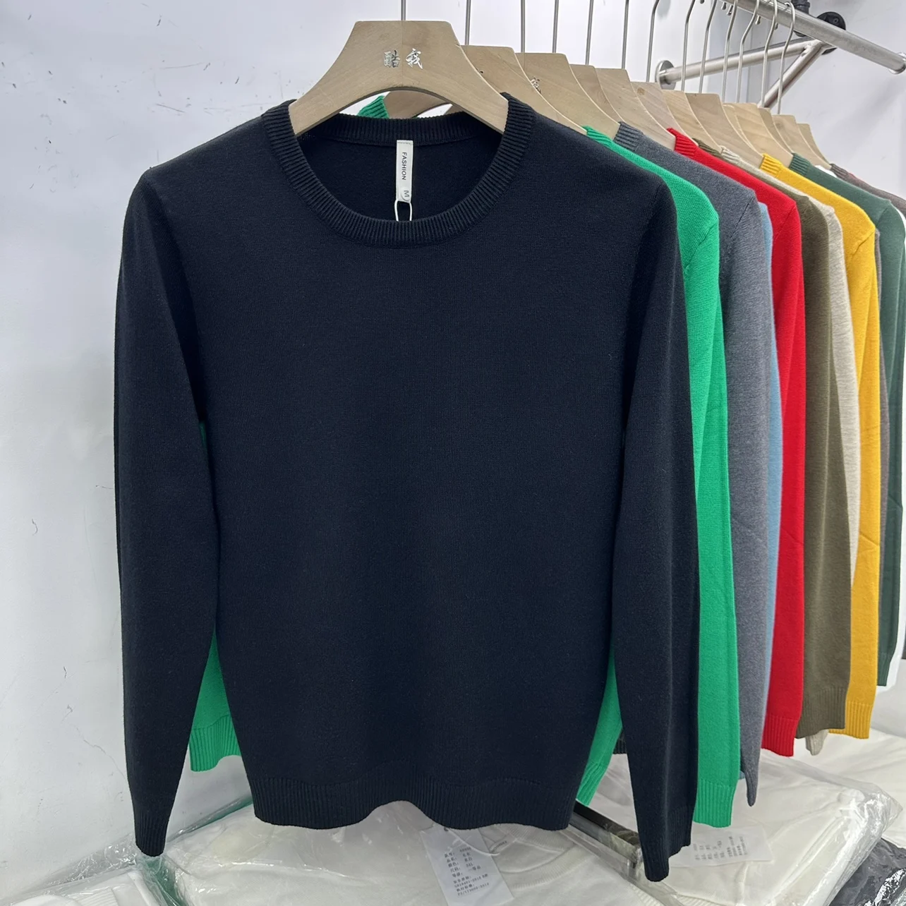 

Men's Slim Fit round Ne Knitwear Long Sve Casual Sweater All-Match Simple Overhead Polyester Fiber Anti-Static Elastic