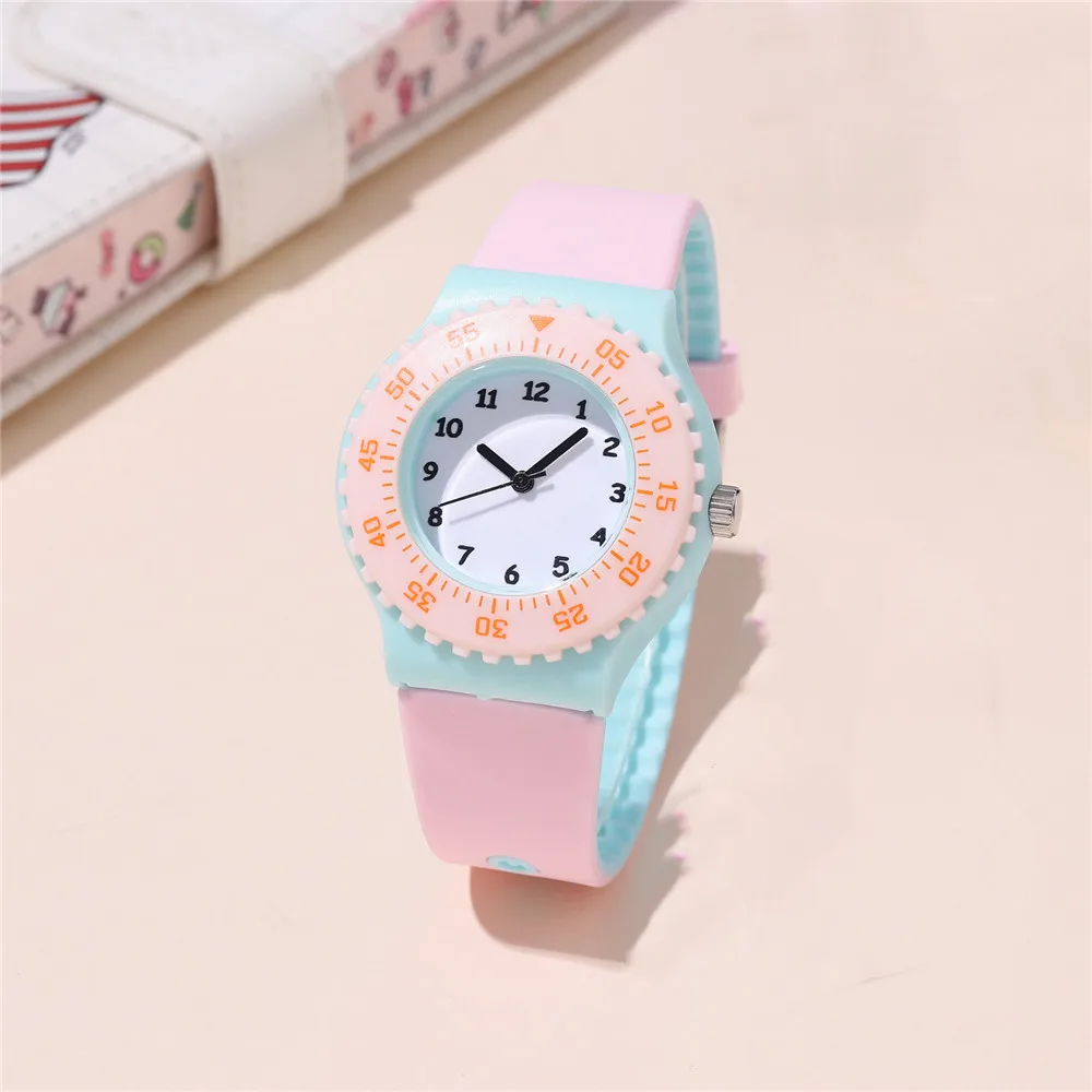simple trendy silicone band quartz students watch