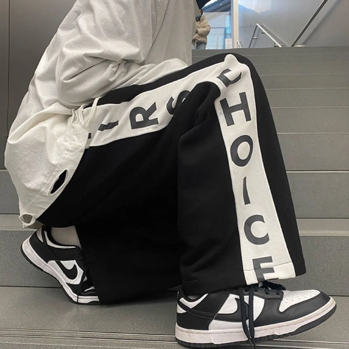

Casual Printed Letter Fashionable Women's Loose and Versatile Trend 2025 New Summer High Waisted Straight Leg Wide Sports Pants