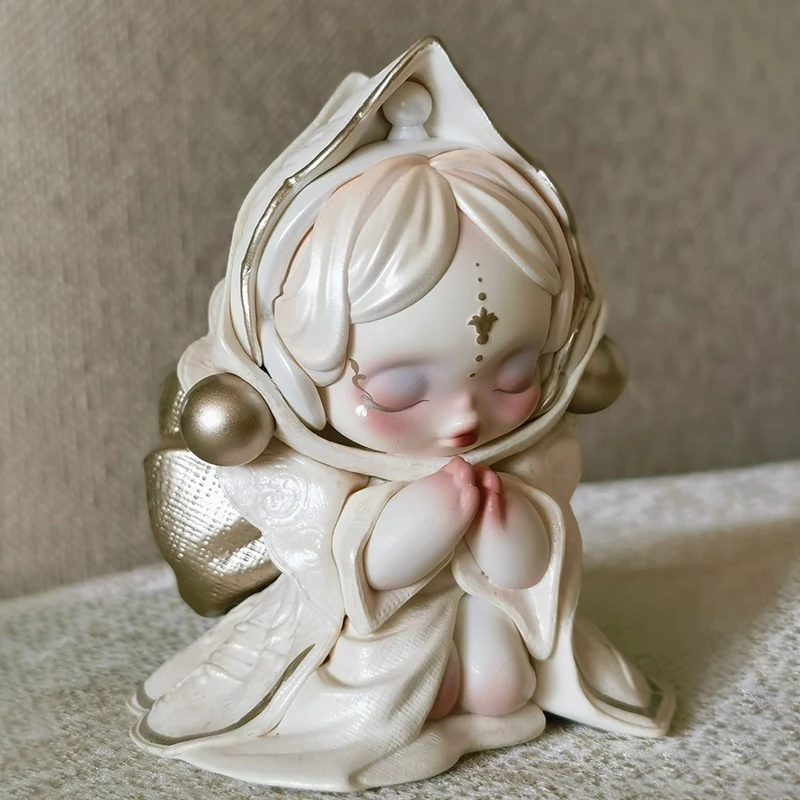 سلسلة طاولة طعام POP mart Skullpanda صندوق أعمى لتزيين غرفة الدراسة لعبة قابلة للجمع هدية عيد ميلاد للأطفال