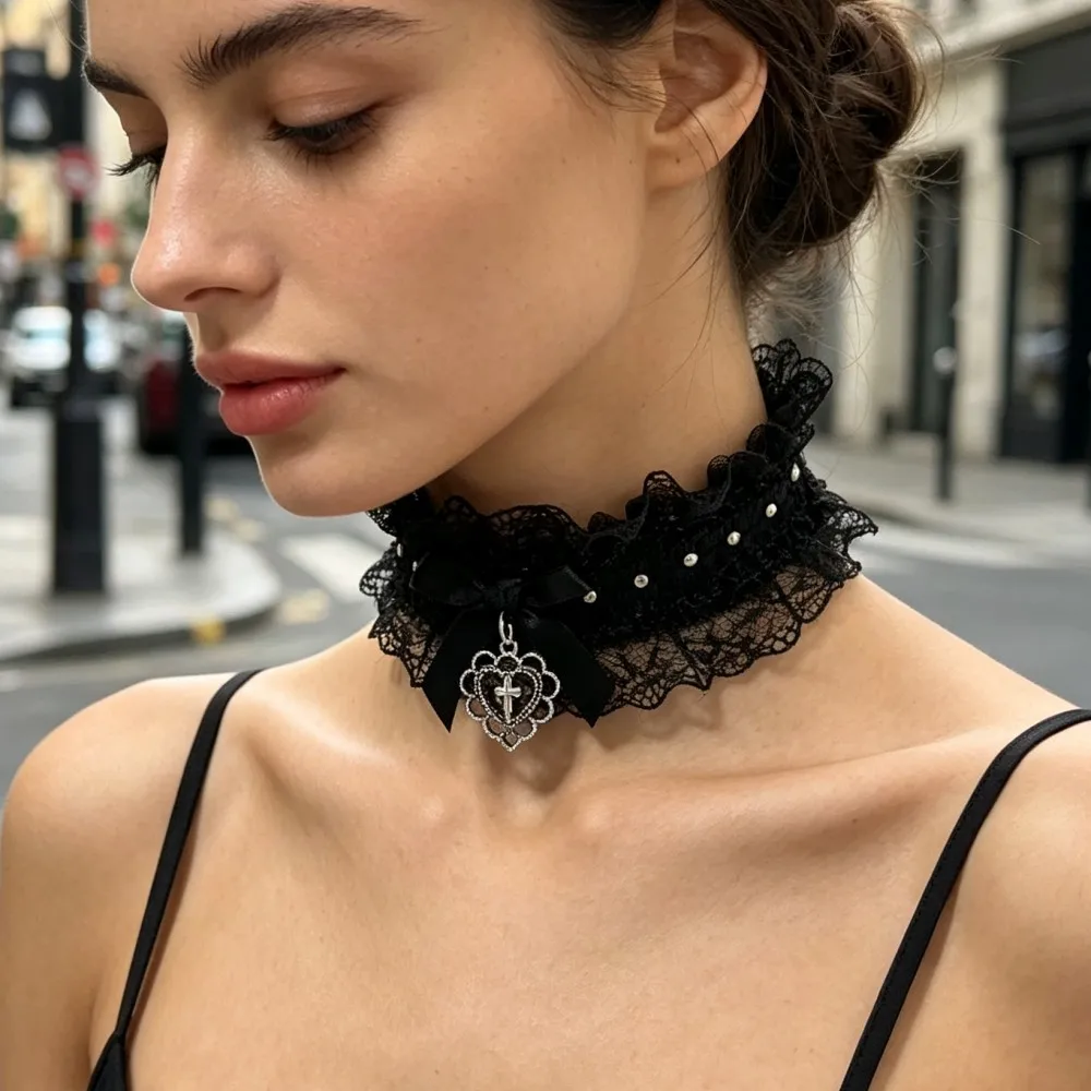 Gothic-Halsband aus schwarzer Spitze mit Schleifen- und Kreuzanhänger, Vintage-Y2K-Halskette mit Gummiband für Mädchen, Punk-Lolita-Cosplay-Kragen-Schmuck. – Detail 5