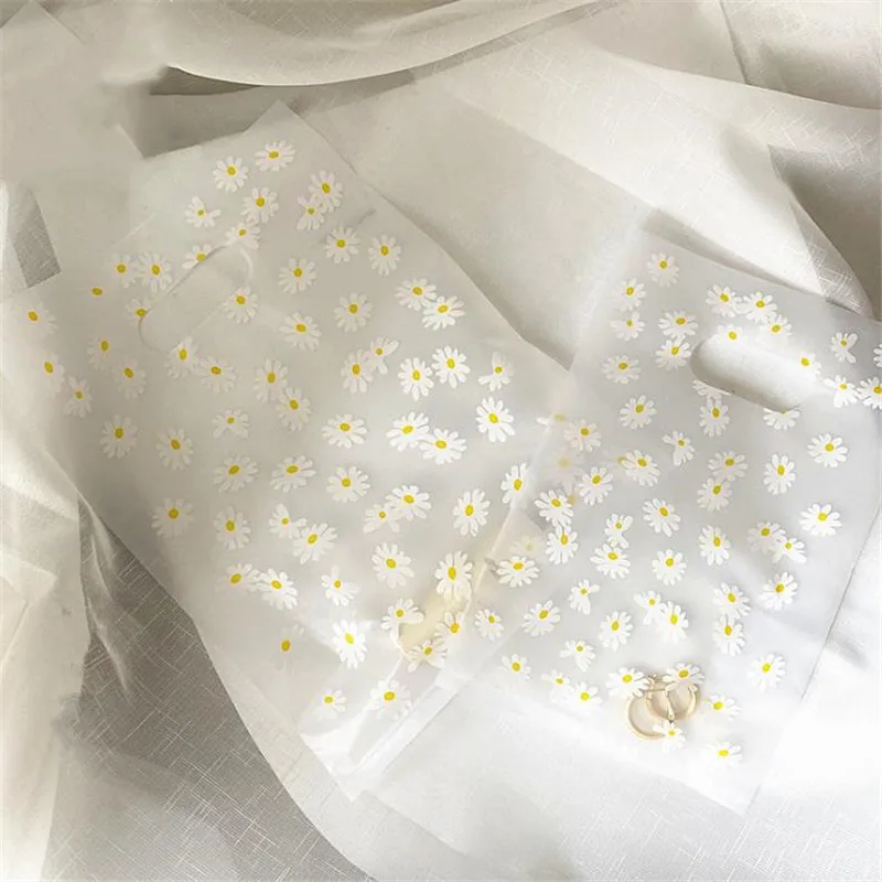 100Pcs/Lot Frosted Daisy Jewelry Plastic Bag with Handles Wedding Party Gift Packing Bag Store Small Shopping Bags