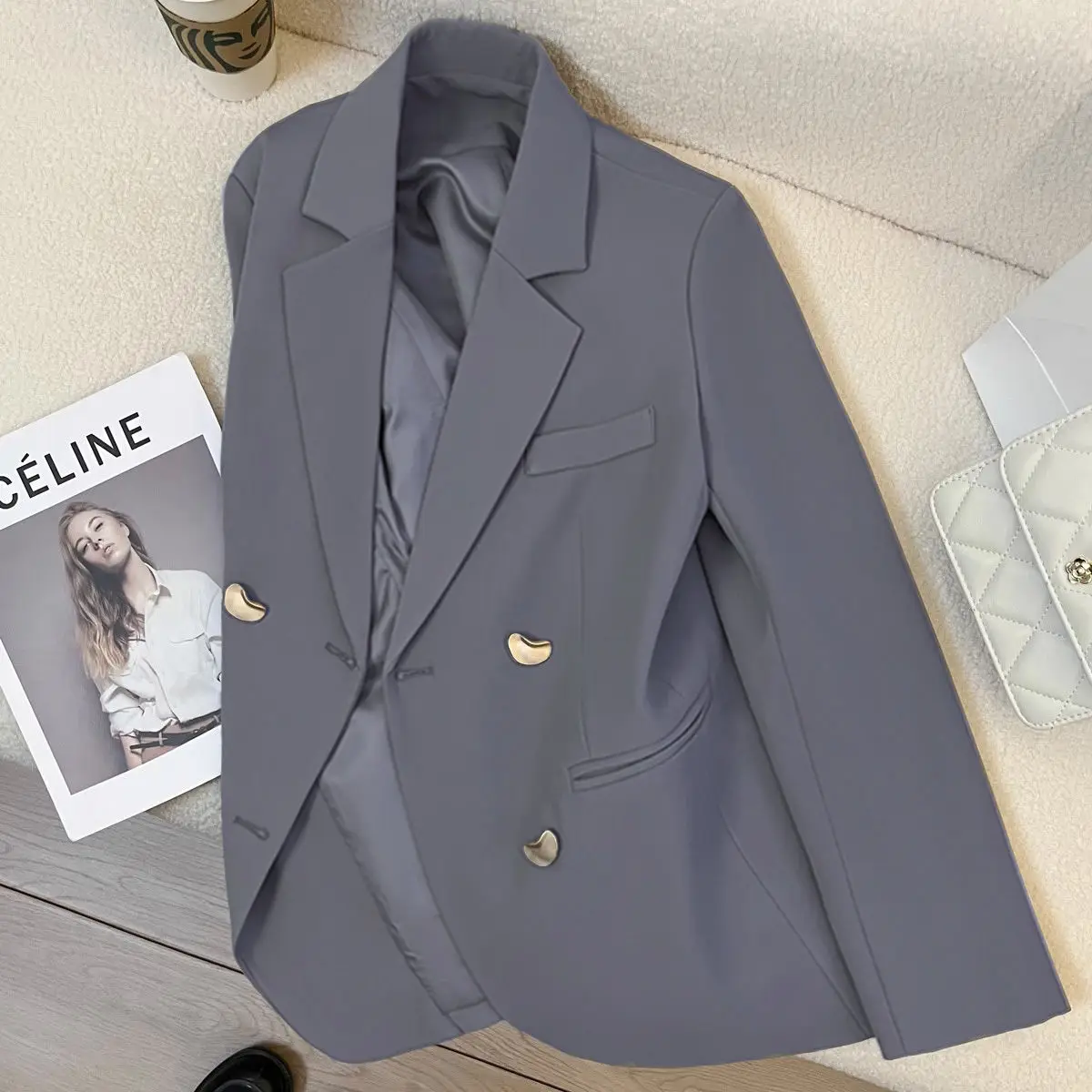 Women's Autumn/Winter Retro Casual Short Sleeved Love Button Blazer Coat Commuting Solid Color Loose Single Breasted Suit Coat