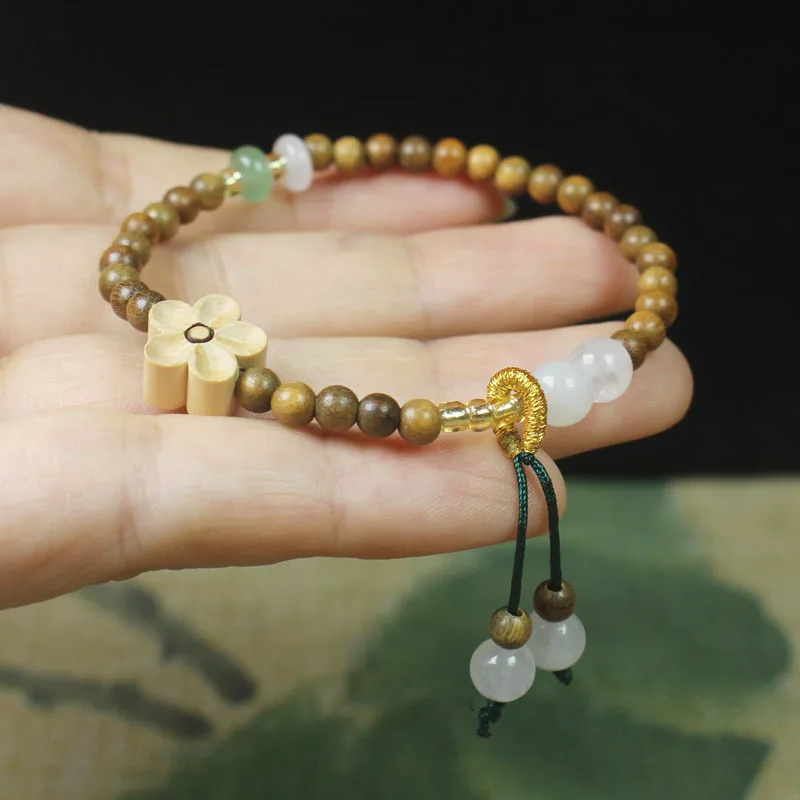 

Green Sandalwood 4mm Mini Bracelet Flower Cheese Style DIY Beaded Jewelry for Women Gifts
