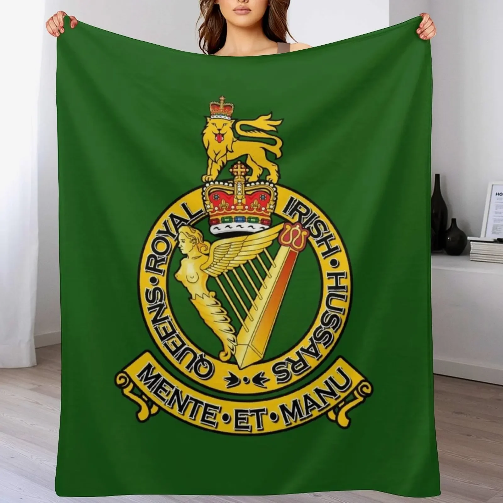 

THE QUEEN'S ROYAL IRISH HUSSARS Throw Blanket Flannel Fabric Hair Plaid on the sofa Blankets