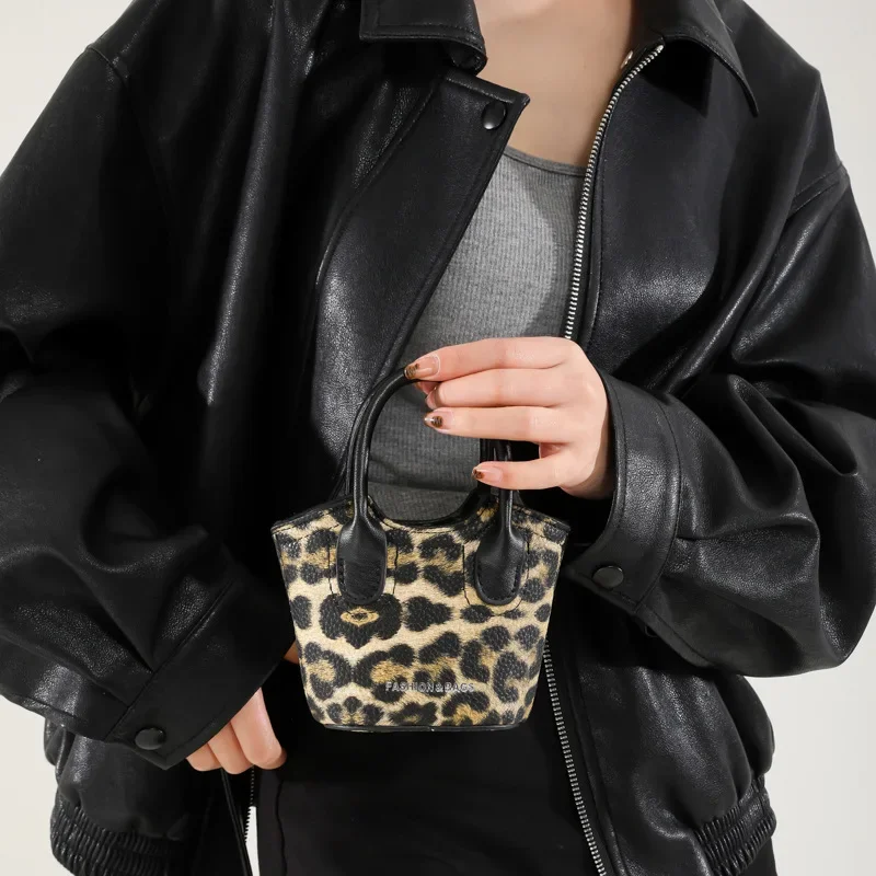 

2025 Leopard Bucket Crossbody Bag for Women Minimalist Shoulder Handheld Purse Fashionable Handbag