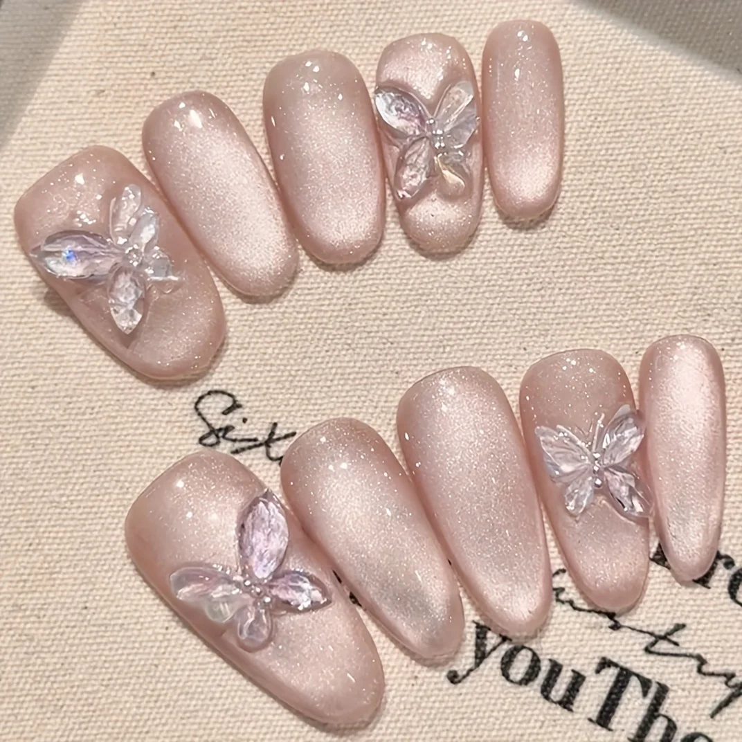 10 Stück hochwertige, süße und sanfte, klare Katzenaugen-Rouge, weiße Atmosphäre, handgefertigte künstliche Nägel, Eiskristall-Schmetterling, nacktes Licht, Luxus