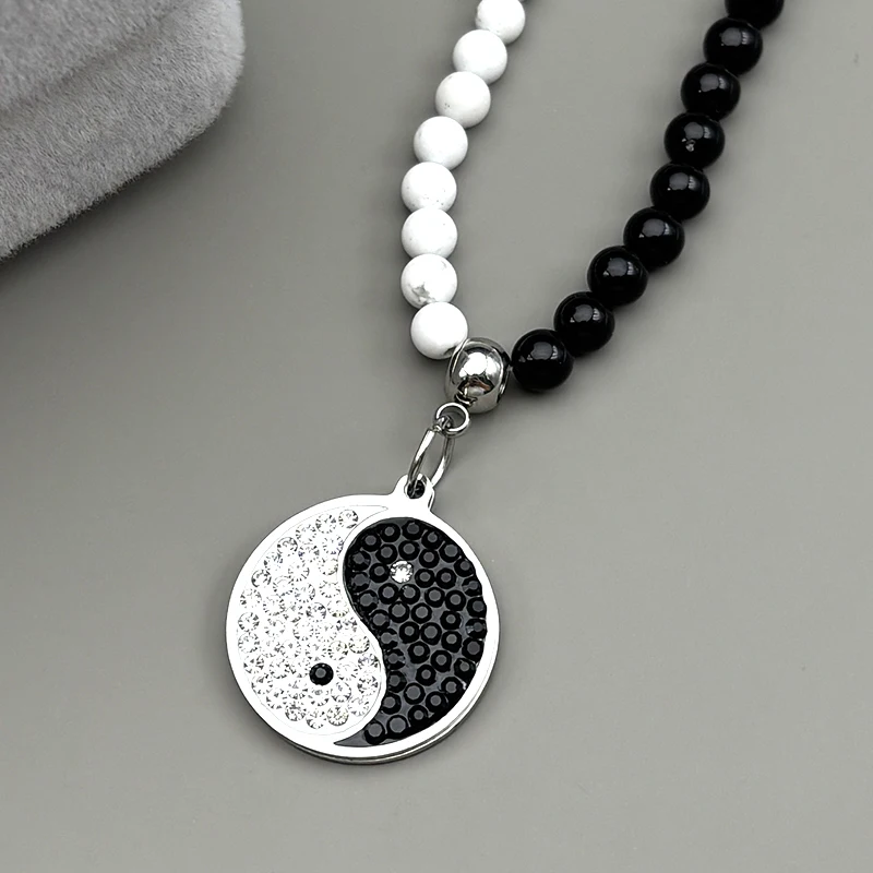

Tai Chi Yin Yang Rhinestone Chain For Women Men Stainless Steel White Black Beads Balance Chinese Culture Necklaces Jewelry Gift