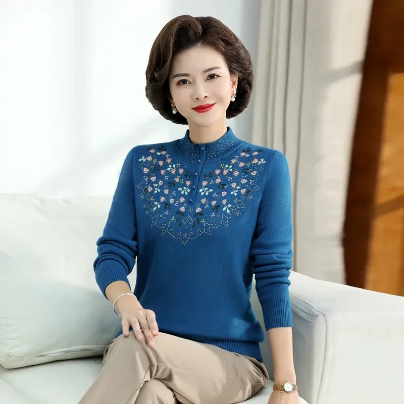 Autumn Winter Women Sweater Pullover New Embroidered Velvet Warm Long Sleeved Knitted Sweater Jumper Middle Aged Female Tops 4XL