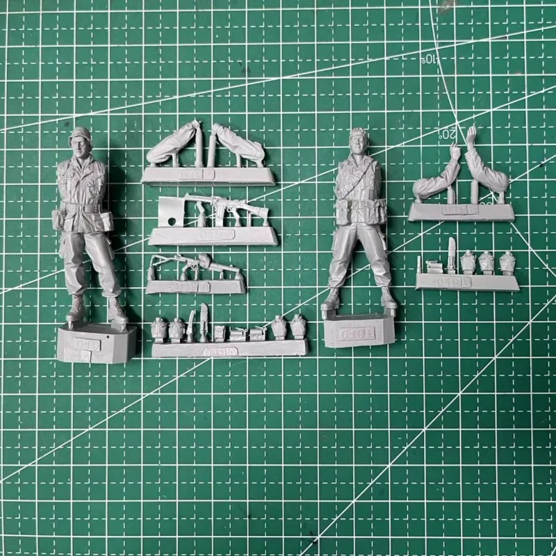 1:35 Vietnam War Australian SAS (2 Figures) Resin Figure Kit DIY Toy Combination Transport Miniature Model Unassembled Uncolored