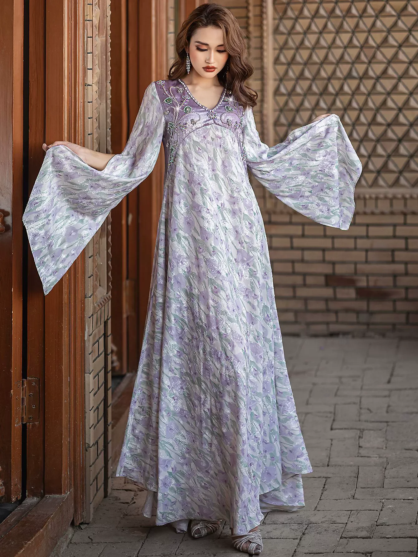 Ramadan Muslim handmade sewn diamond decoration purple iridescent flowing light oversized flared sleeve design elegant dress